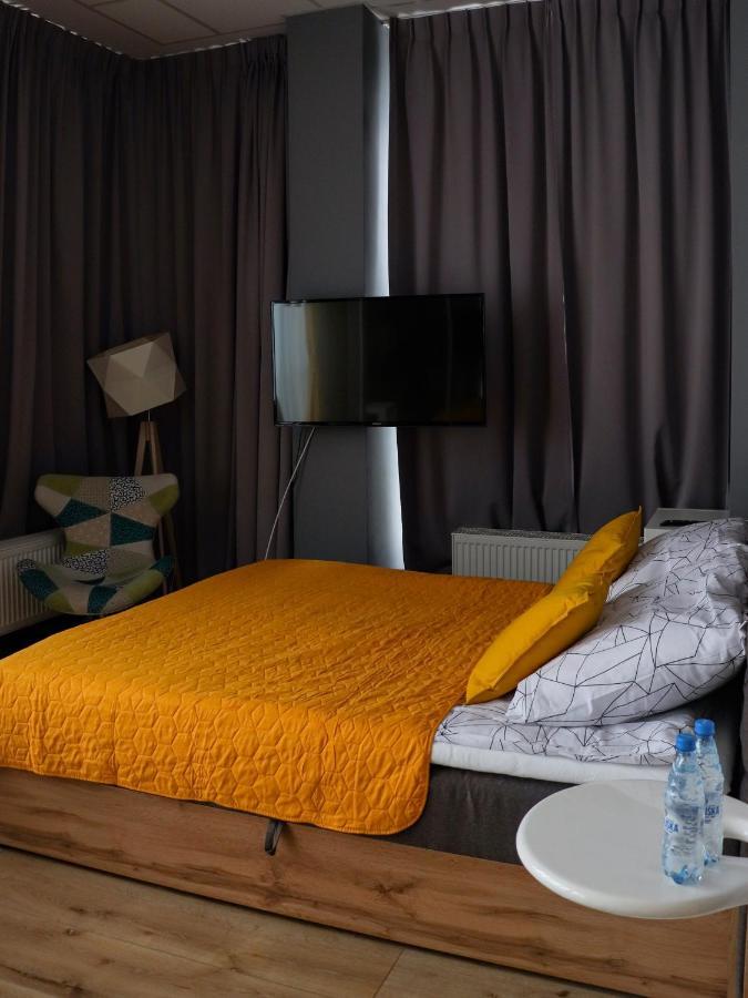 Hotel Apart Варшава Экстерьер фото