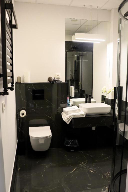 Hotel Apart Варшава Экстерьер фото